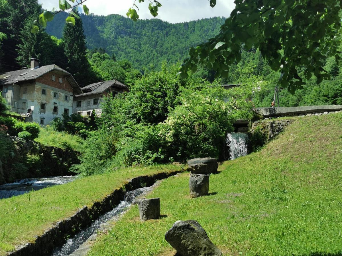 Bajta Kroparica Exteriér fotografie