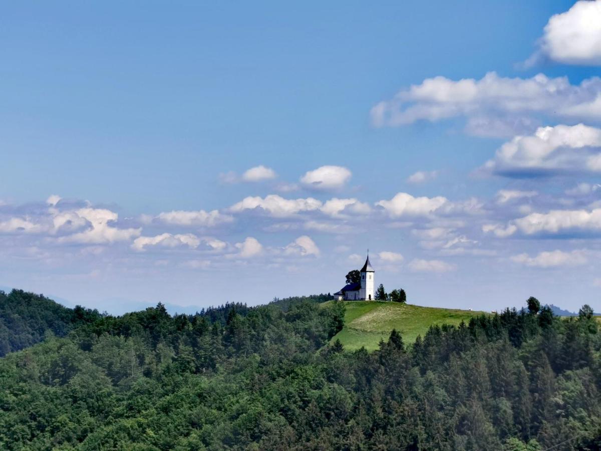 Bajta Kroparica Exteriér fotografie