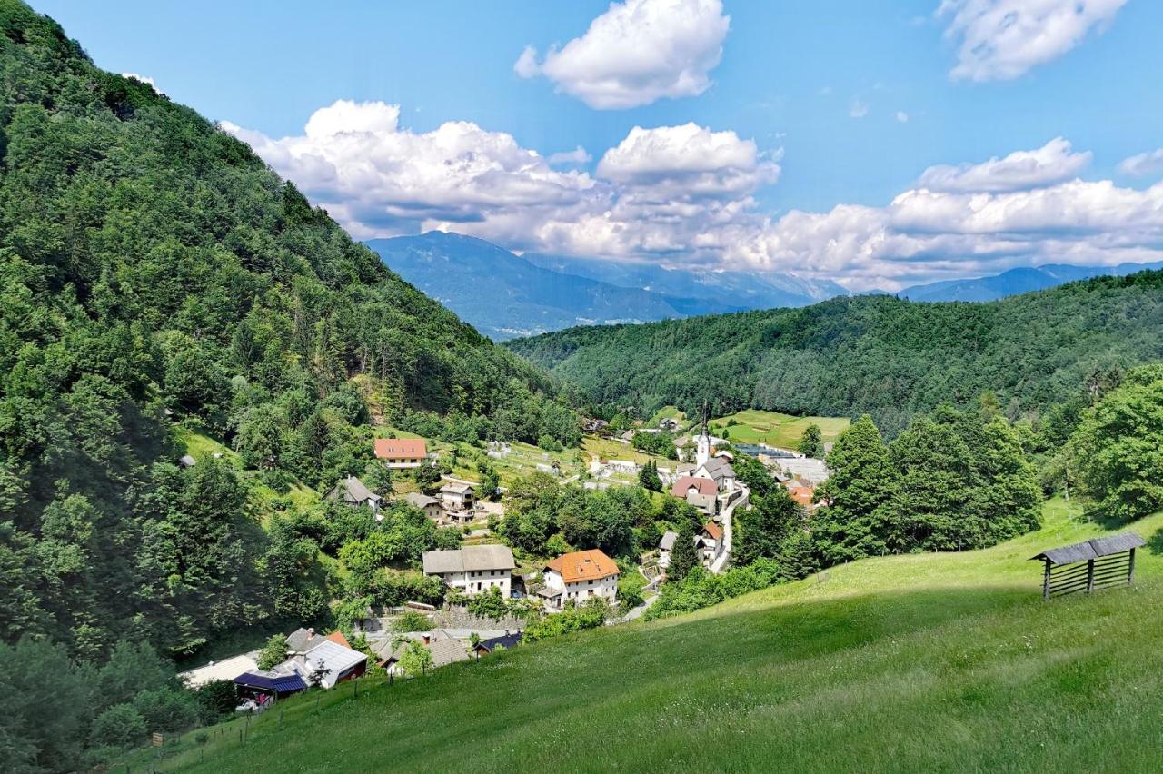 Bajta Kroparica Exteriér fotografie