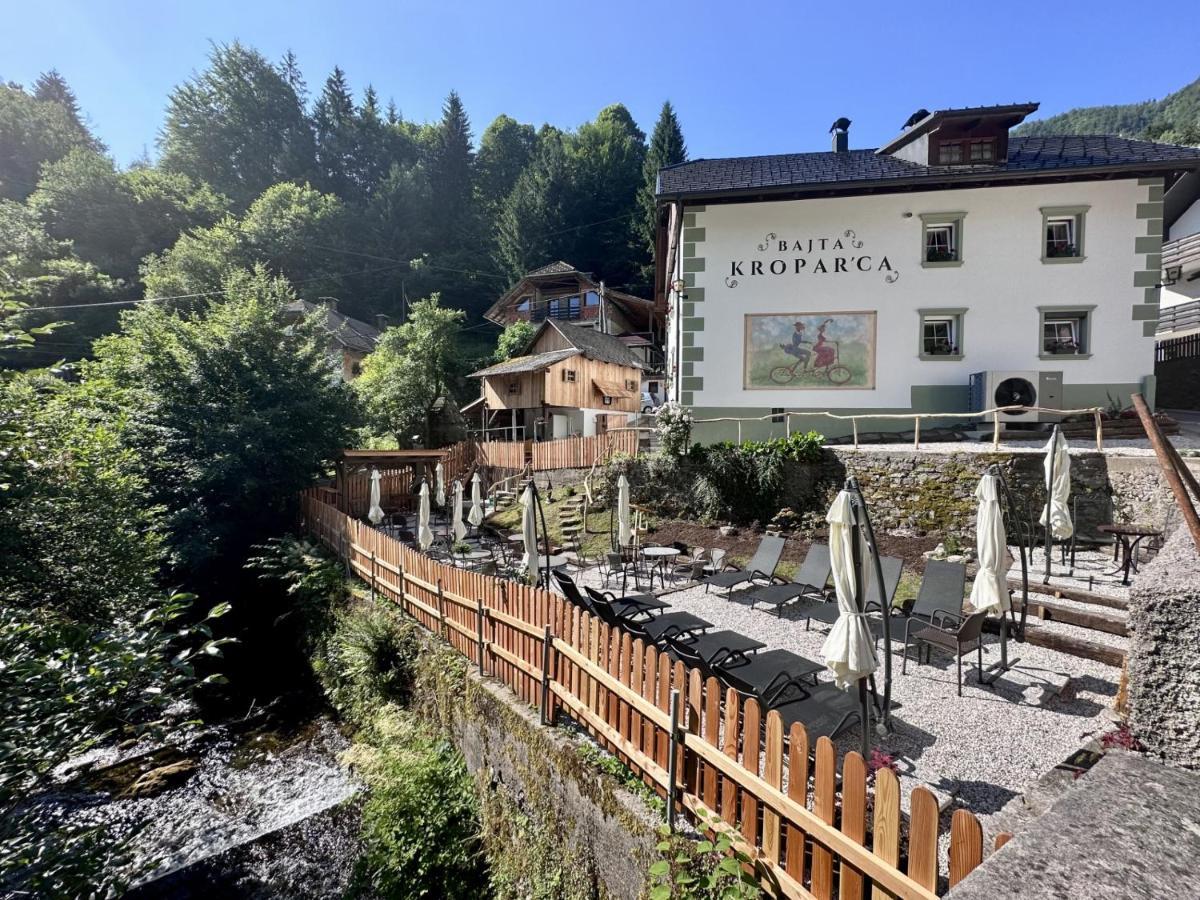 Bajta Kroparica Exteriér fotografie