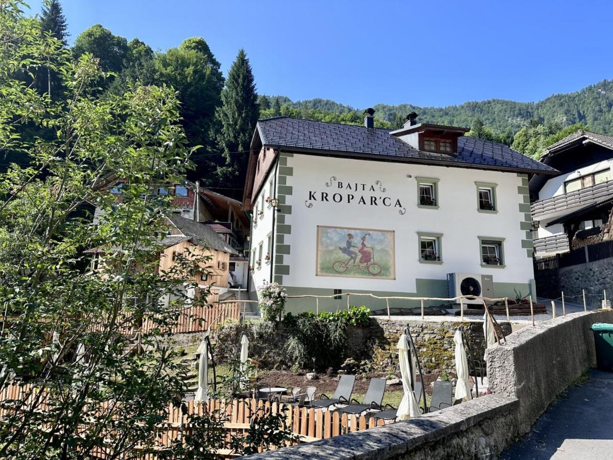 Bajta Kroparica Exteriér fotografie