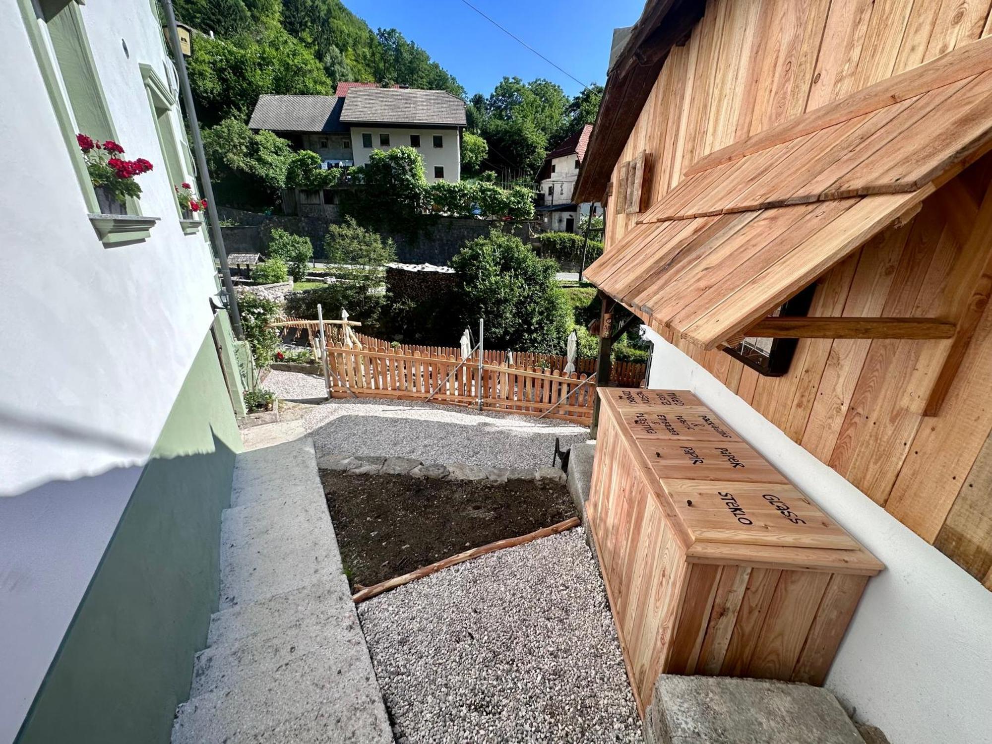 Bajta Kroparica Exteriér fotografie