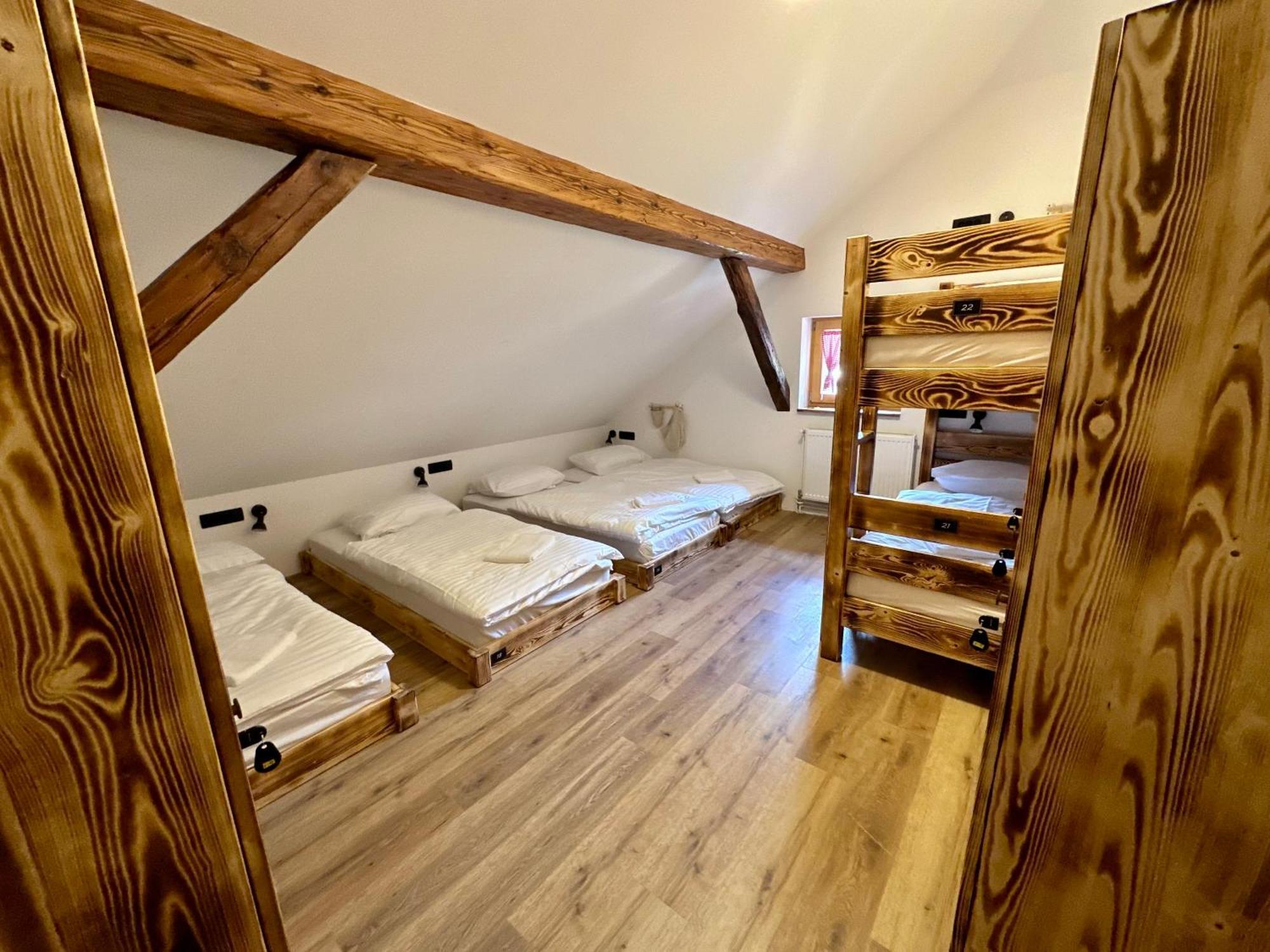 Bajta Kroparica Exteriér fotografie