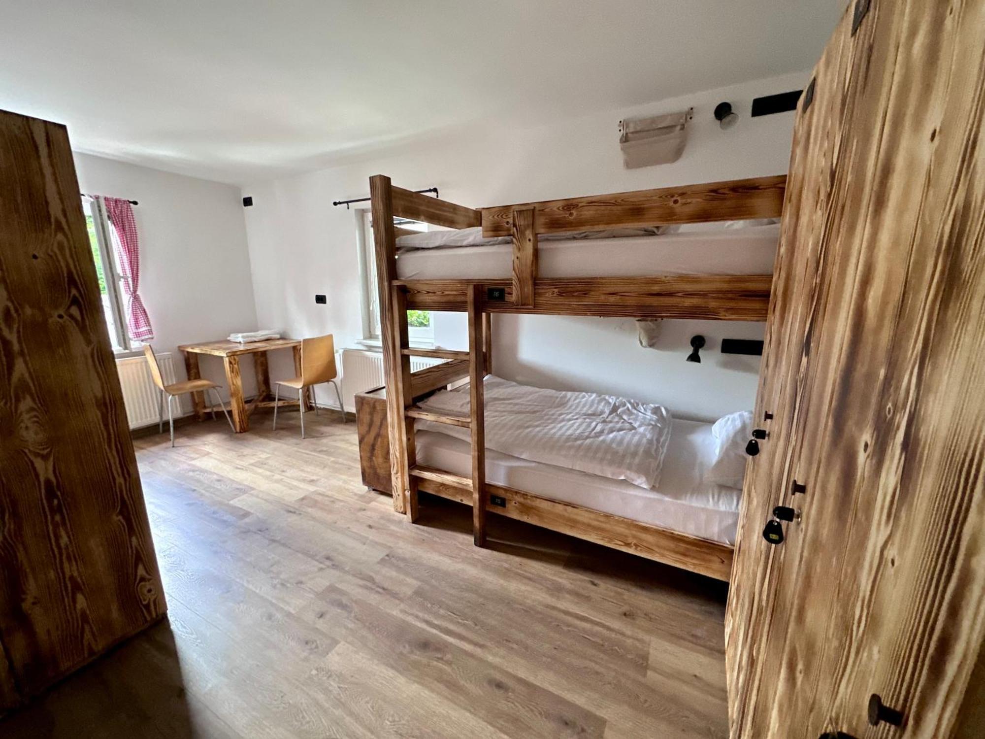 Bajta Kroparica Exteriér fotografie