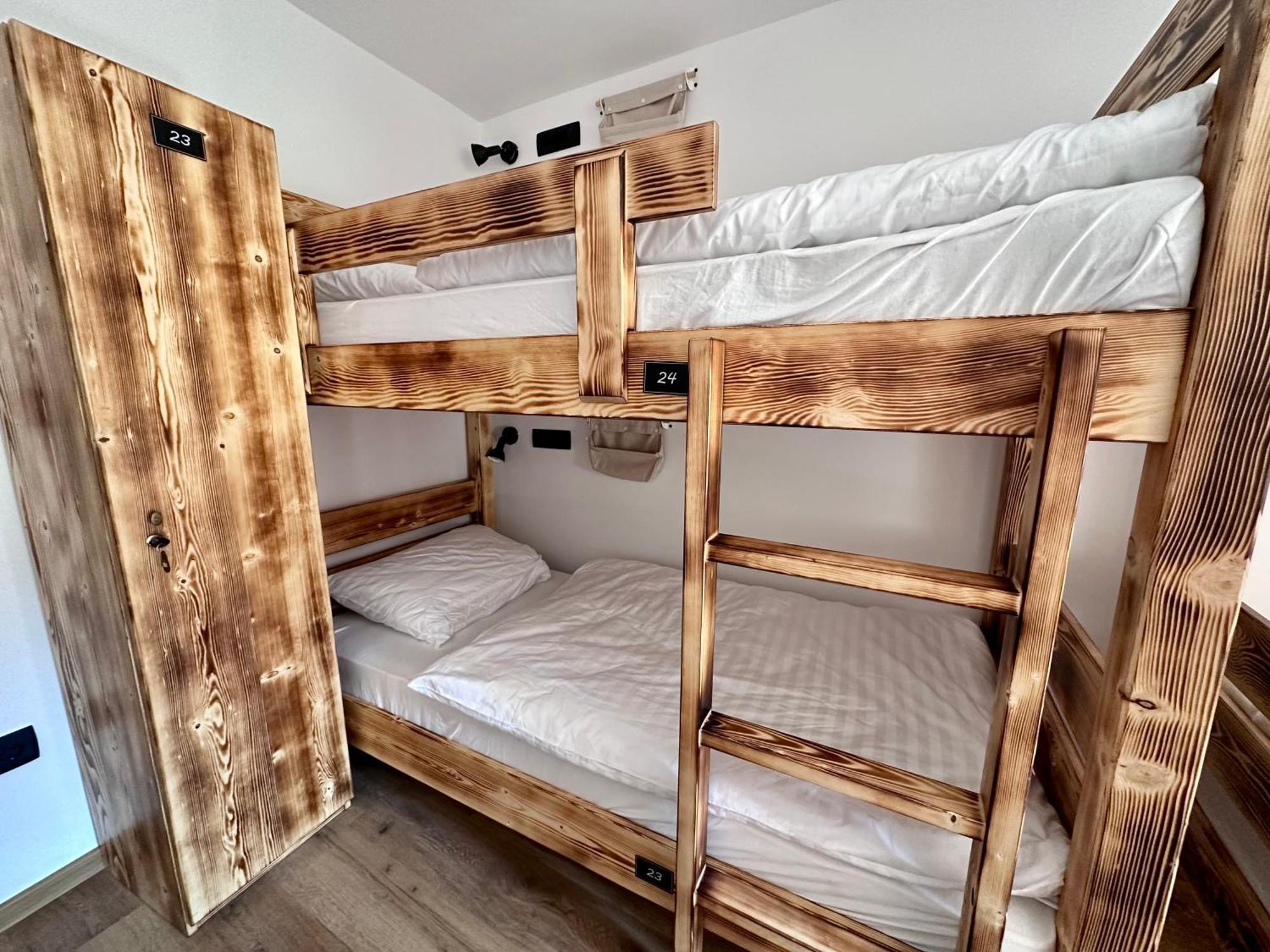 Bajta Kroparica Exteriér fotografie